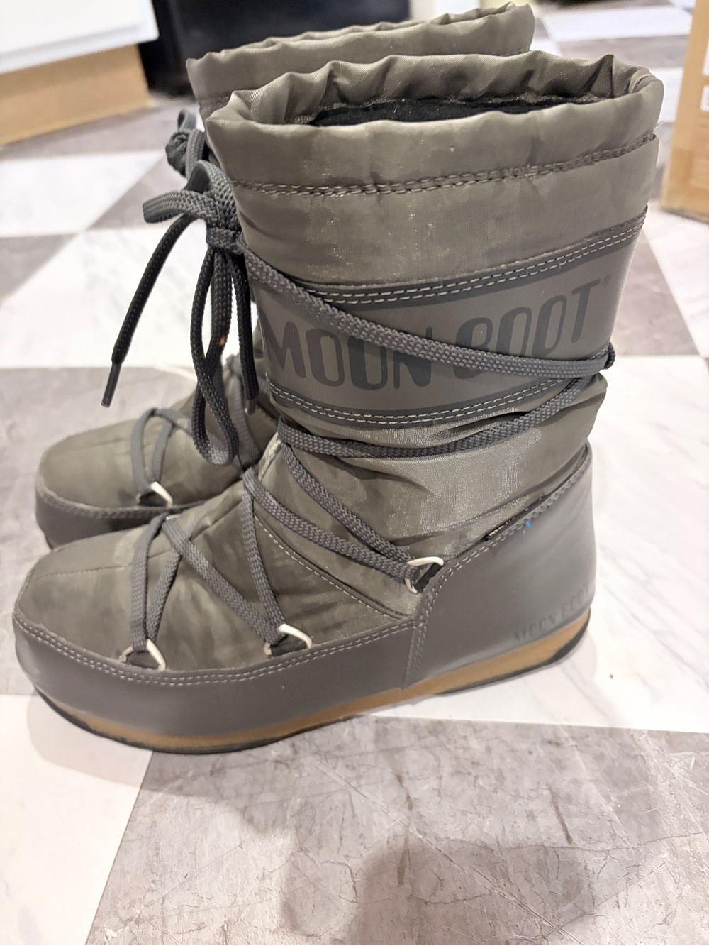 Moon Boot Gray Puffer Lace-Up Winter Boots